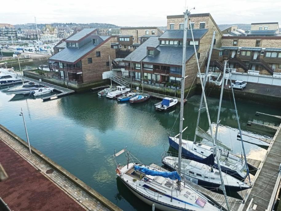 Charmant Studio Situe Sur Le Port De Deauville Exteriér fotografie